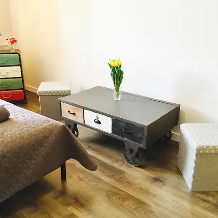 Clicktheflat Savior Square Apartment